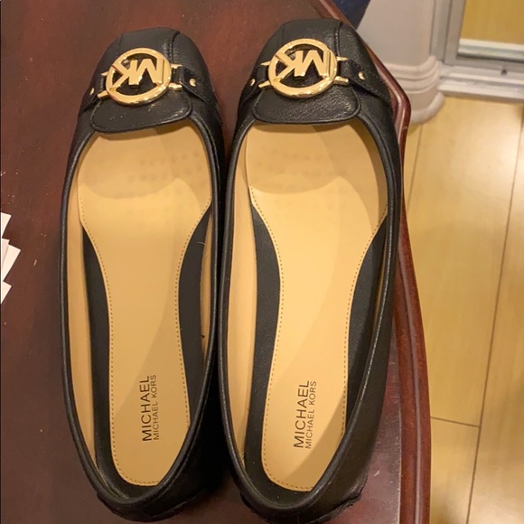Michael kors flats - Picture 1 of 1